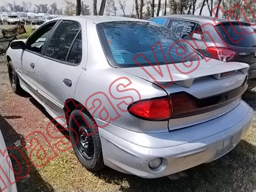 PONTIAC SUNFIRE 2004, foto 8 de 19