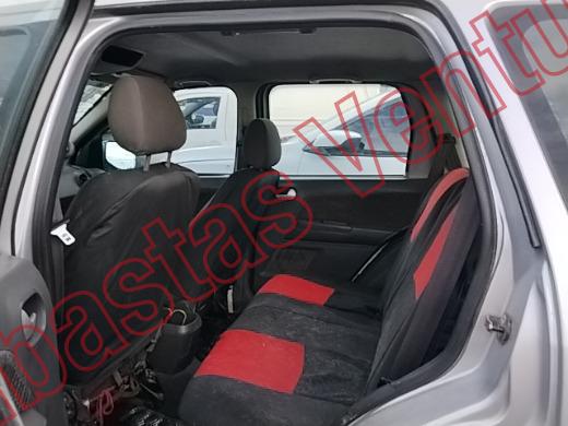 FORD ECOSPORT 2004, foto 16 de 19