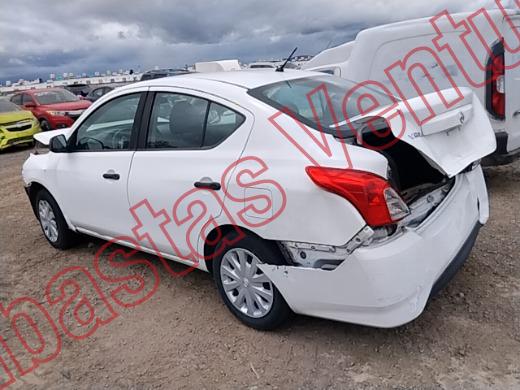 NISSAN VERSA 2018, foto 7 de 19
