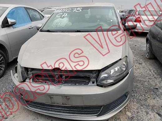 VOLKSWAGEN VENTO 2015, foto 2 de 19