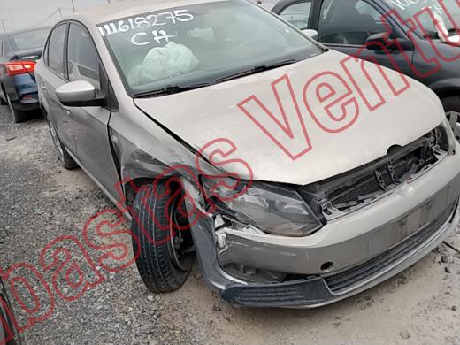 VOLKSWAGEN VENTO 2015, foto 3 de 19