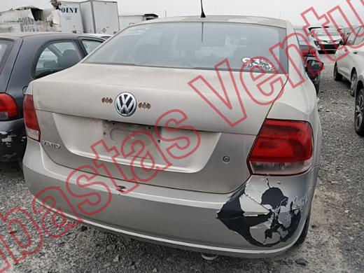 VOLKSWAGEN VENTO 2015, foto 6 de 19