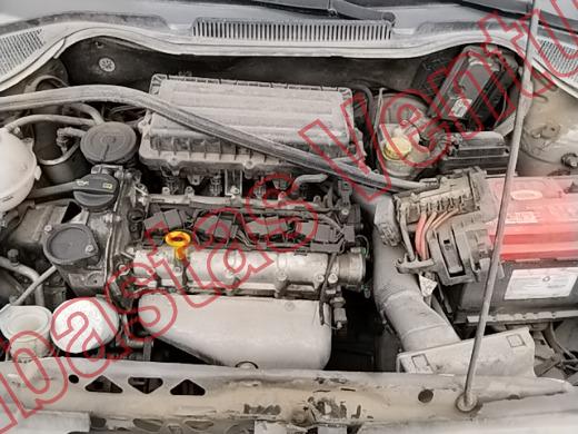 VOLKSWAGEN VENTO 2015, foto 10 de 19