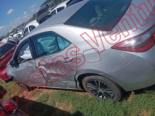 TOYOTA COROLLA 2016, foto 8 de 19