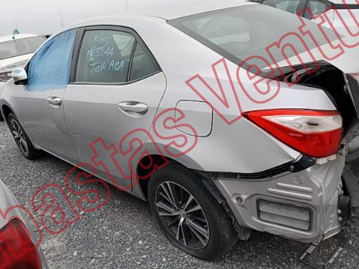 TOYOTA COROLLA 2016, foto 8 de 19