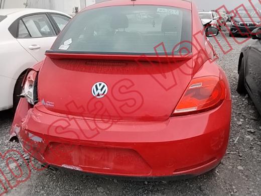 VOLKSWAGEN BEETLE 2016, foto 6 de 19