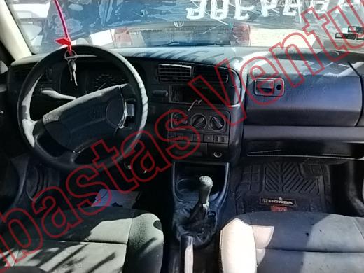 VOLKSWAGEN JETTA 1997, foto 14 de 19