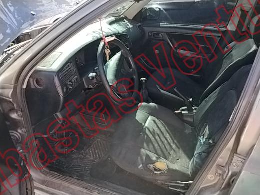 VOLKSWAGEN JETTA 1997, foto 17 de 19