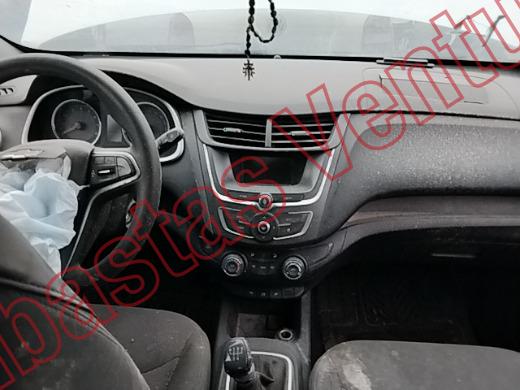 CHEVROLET AVEO 2018, foto 14 de 19