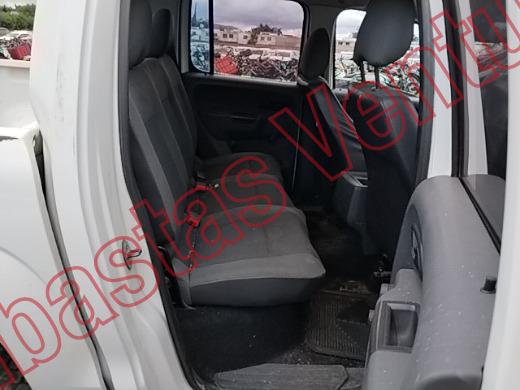 VOLKSWAGEN AMAROK 2014, foto 13 de 19