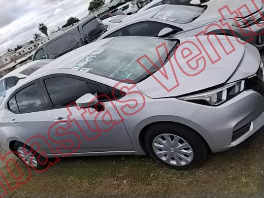 NISSAN VERSA 2020, foto 4 de 19