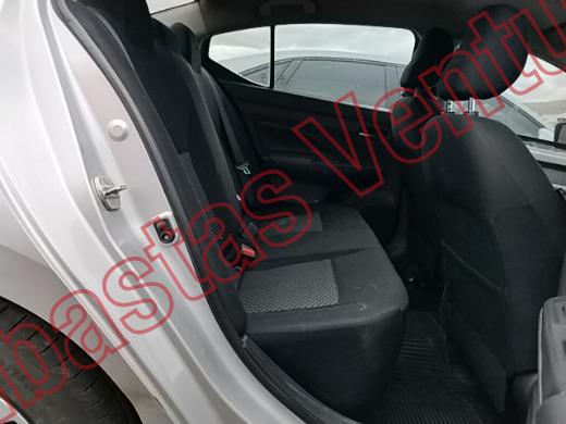 NISSAN VERSA 2020, foto 13 de 19