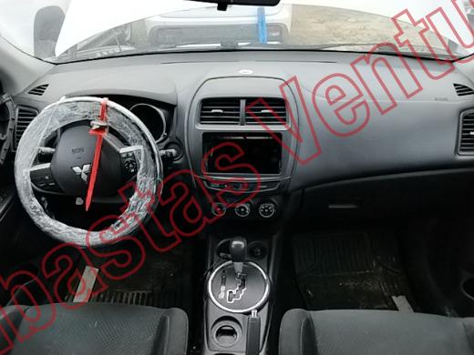 MITSUBISHI ASX 2015, foto 14 de 19