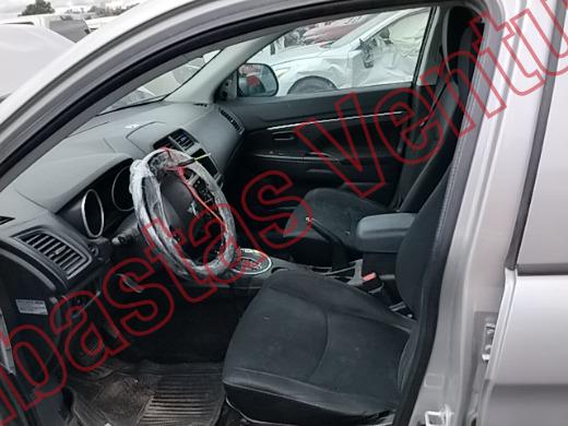 MITSUBISHI ASX 2015, foto 17 de 19
