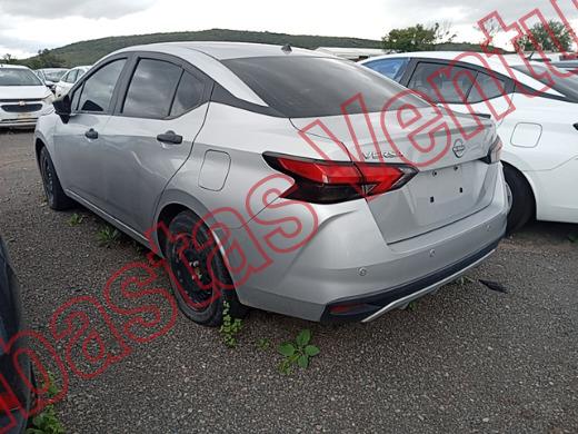 NISSAN VERSA 2024, foto 8 de 19