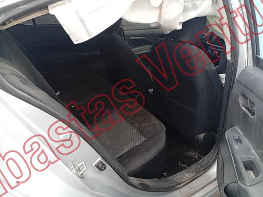 NISSAN VERSA 2024, foto 13 de 19