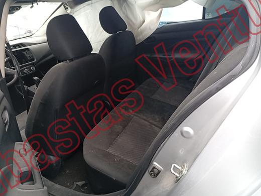 NISSAN VERSA 2024, foto 16 de 19