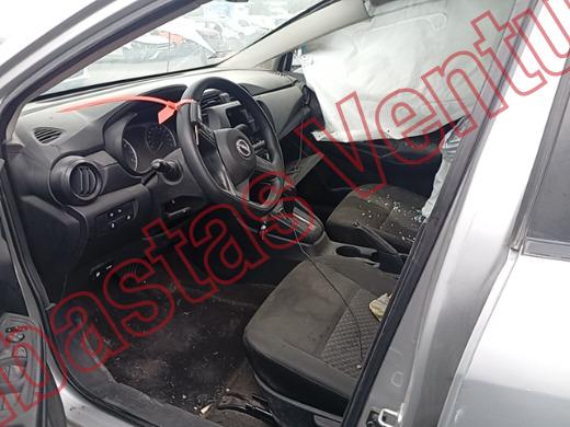 NISSAN VERSA 2024, foto 17 de 19