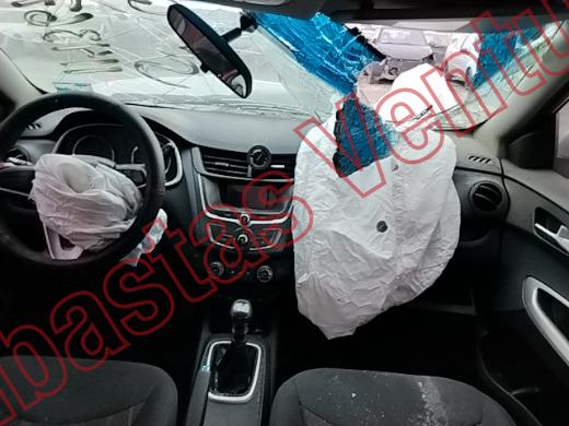 CHEVROLET AVEO 2018, foto 14 de 19