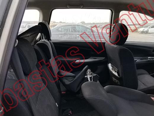 TOYOTA AVANZA 2016, foto 13 de 19