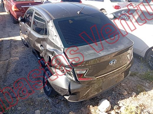 HYUNDAI GRAND I10 2023, foto 7 de 19