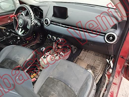 MAZDA MAZDA 2 2022, foto 14 de 19