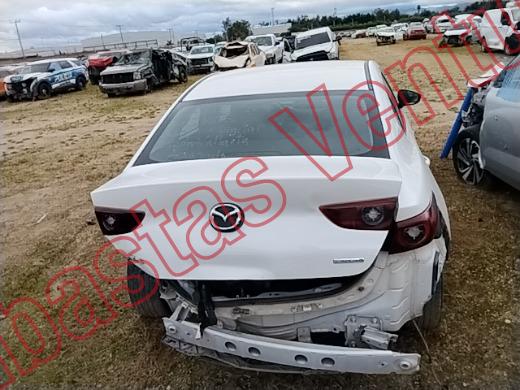 MAZDA MAZDA 3 2023, foto 6 de 19