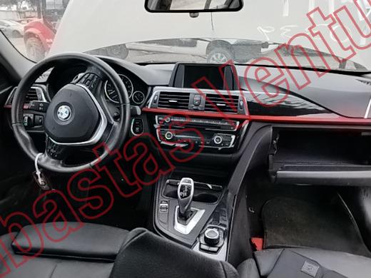 BMW 320IA 2017, foto 14 de 19
