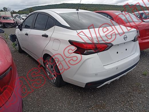 NISSAN VERSA 2024, foto 8 de 19