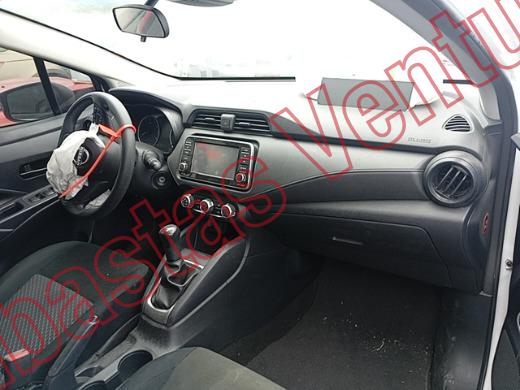 NISSAN VERSA 2024, foto 14 de 19
