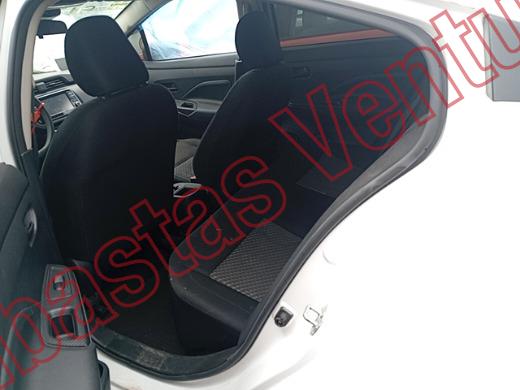 NISSAN VERSA 2024, foto 16 de 19