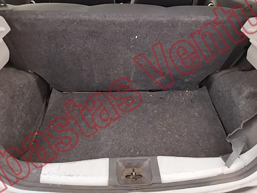 NISSAN MARCH 2018, foto 15 de 19