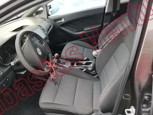 KIA FORTE   2017, foto 17 de 19
