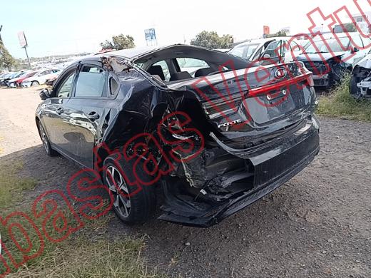 KIA FORTE   2021, foto 7 de 19