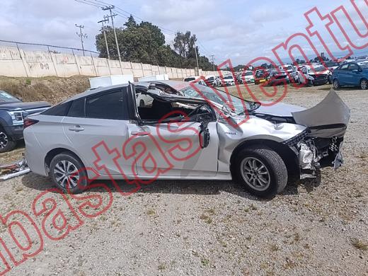 TOYOTA PRIUS 2021, foto 4 de 19
