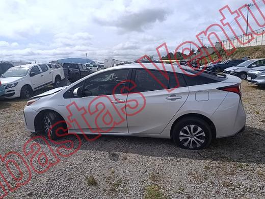 TOYOTA PRIUS 2021, foto 8 de 19