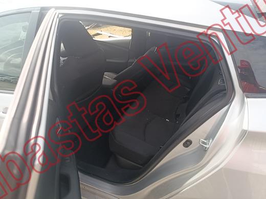 TOYOTA PRIUS 2021, foto 16 de 19