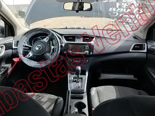 NISSAN SENTRA 2017, foto 14 de 19