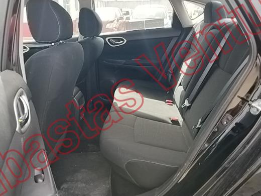NISSAN SENTRA 2017, foto 16 de 19