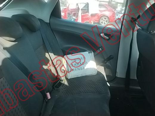 SEAT IBIZA 2010, foto 13 de 19