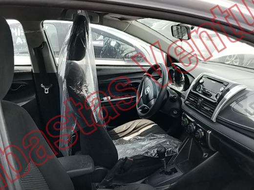 TOYOTA YARIS 2017, foto 12 de 19