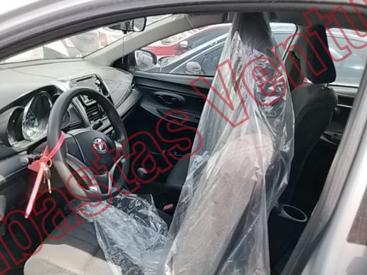 TOYOTA YARIS 2017, foto 17 de 19