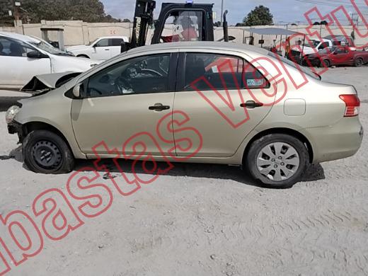 TOYOTA YARIS 2007, foto 8 de 19