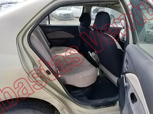 TOYOTA YARIS 2007, foto 13 de 19