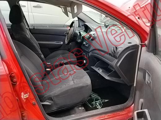 CHEVROLET AVEO 2016, foto 12 de 19