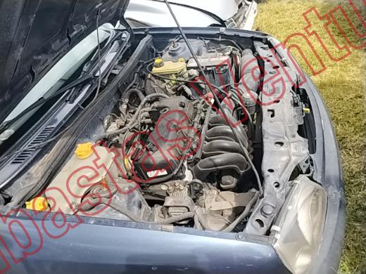 FORD IKON 2004, foto 11 de 19
