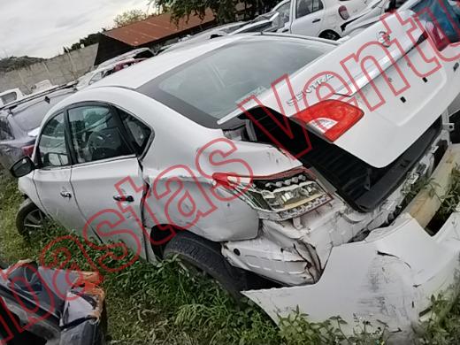 NISSAN SENTRA 2016, foto 8 de 19