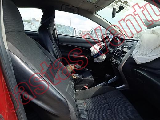 TOYOTA YARIS 2019, foto 12 de 19