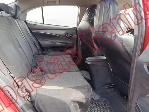 TOYOTA YARIS 2019, foto 13 de 19