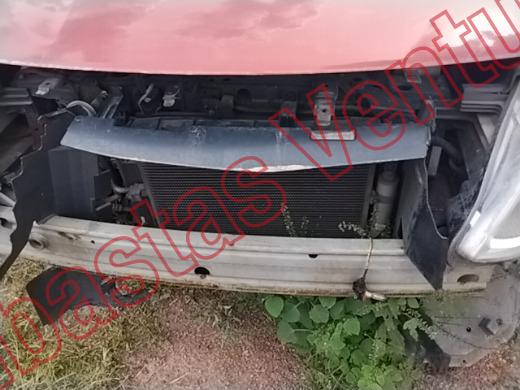 NISSAN VERSA 2017, foto 18 de 19